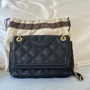Tory Burch : Fleming soft convertible shoulder bag